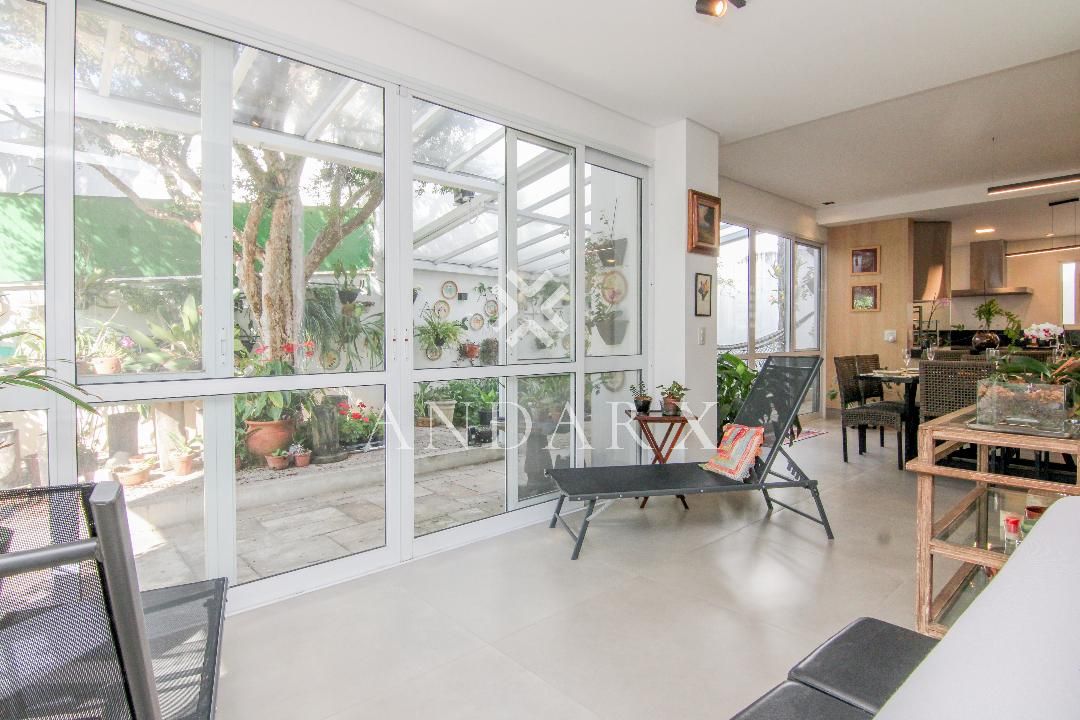 Casa com 3 suítes à venda em Pacaembu, São Paulo, por R$ 3.350.000 Imagem 8