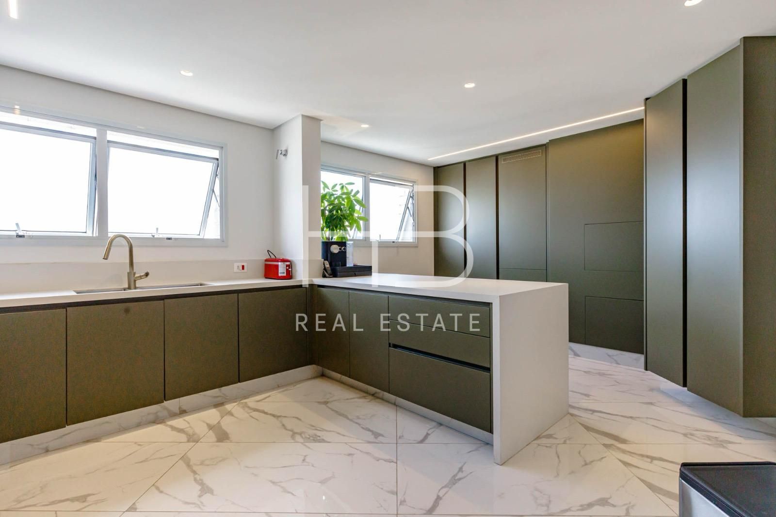 Cobertura com 3 suítes à venda em Jardim América, São Paulo, por R$ 13.900.000 Imagem 7