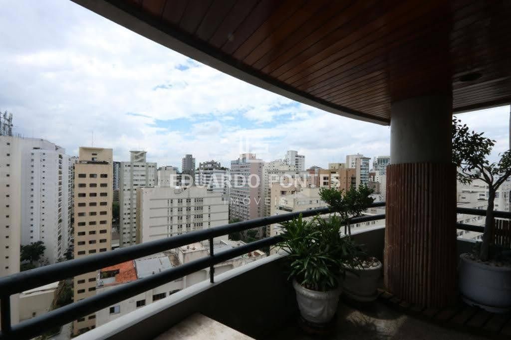 Apartamento com 2 suítes à venda em Moema, São Paulo, por R$ 3.400.000 Imagem 7
