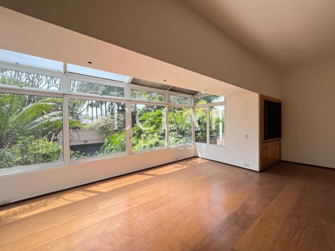 Casa com 3 suítes à venda em Pacaembu, São Paulo, por R$ 5.000.000 Imagem 8