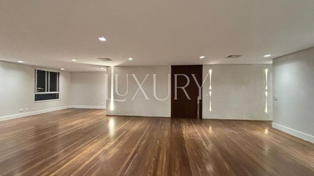 Apartamento com 3 suítes à venda em Itaim Bibi, São Paulo, por R$ 7.400.000 Imagem 4