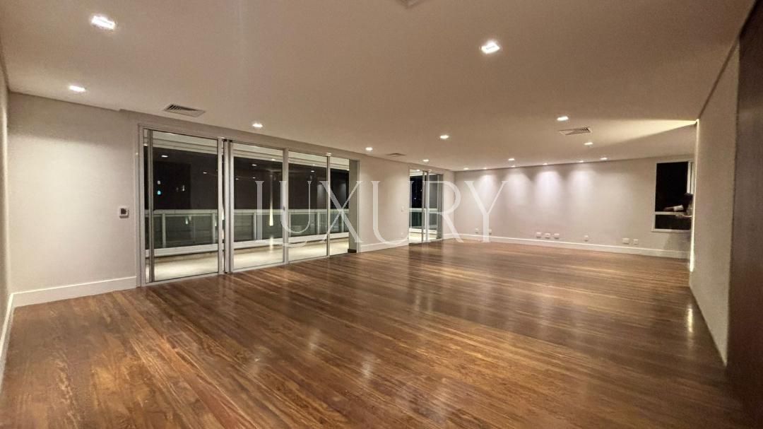 Apartamento com 3 suítes à venda em Itaim Bibi, São Paulo, por R$ 7.400.000 Imagem 8