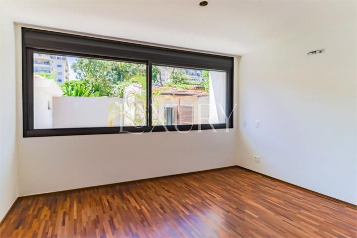 Casa com 3 suítes à venda em Alto de Pinheiros, São Paulo, por R$ 5.950.000 Imagem 7