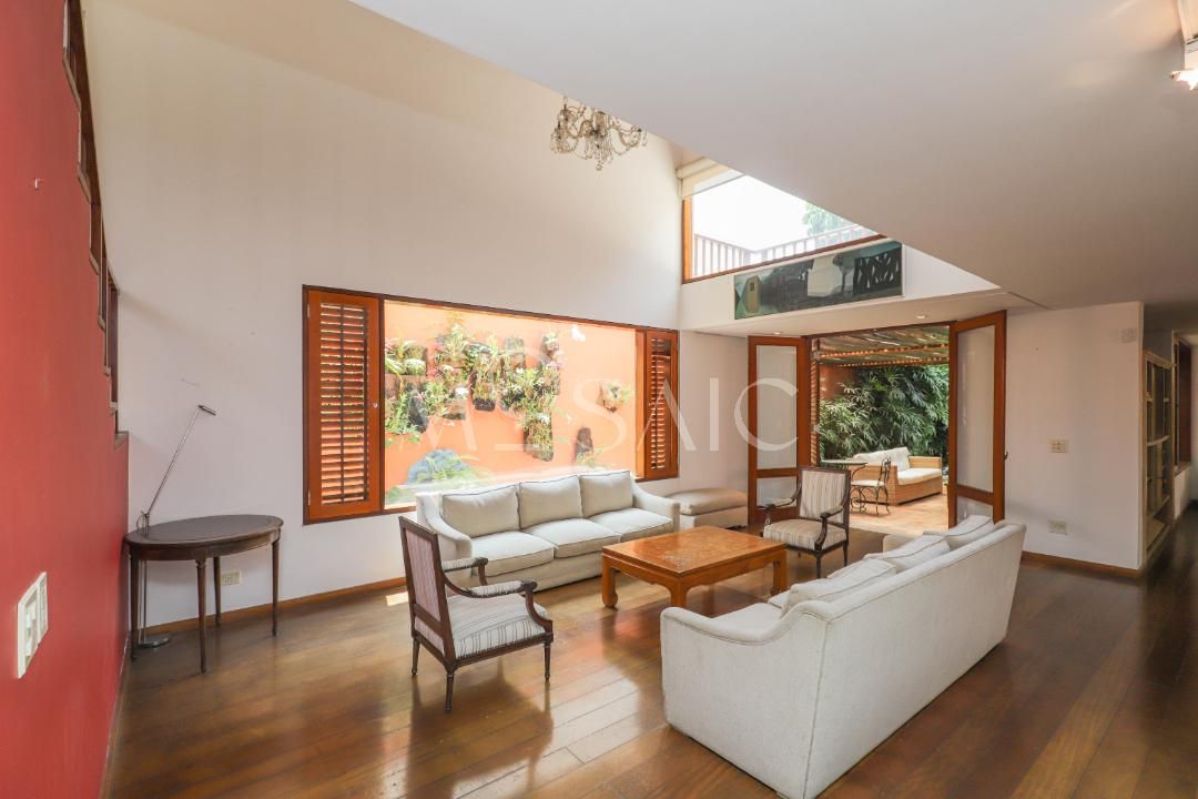 Casa com 3 suítes à venda em Alto de Pinheiros, São Paulo, por R$ 4.000.000 Imagem 6