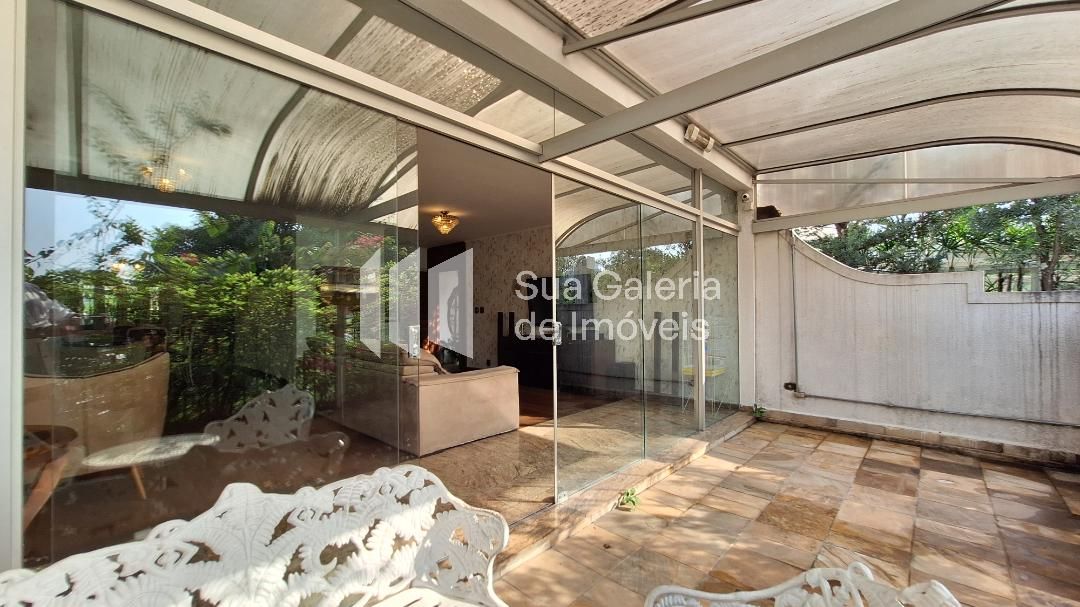 Casa com 3 suítes à venda em Pacaembu, São Paulo, por R$ 2.500.000 Imagem 8