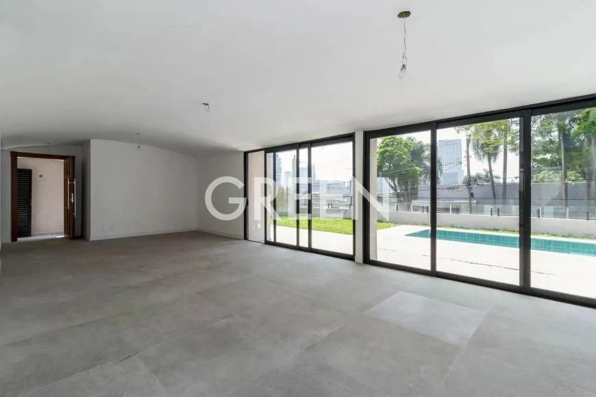 Casa com 3 suítes à venda em Jardim Guedala, São Paulo, por R$ 3.700.000 Imagem 7