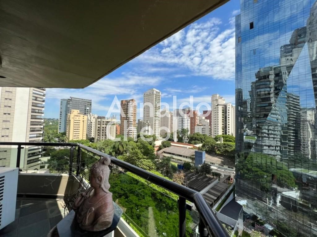 Apartamento com 4 suítes à venda em Itaim Bibi, São Paulo, por R$ 6.400.000 Imagem 4