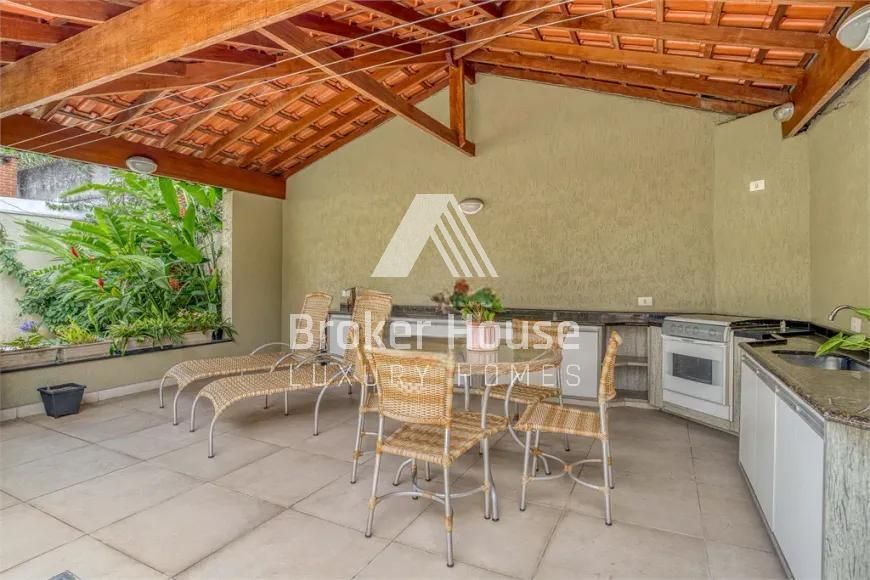 Casa com 3 suítes à venda em Alto da Boa Vista, São Paulo, por R$ 3.330.000 Imagem 5