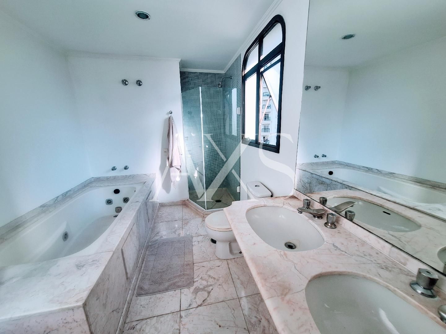 Apartamento com 3 suítes à venda em Itaim Bibi, São Paulo, por R$ 6.000.000 Imagem 8