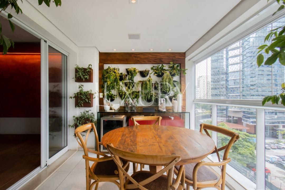 Apartamento com 3 suítes à venda em Itaim Bibi, São Paulo, por R$ 6.030.000 Imagem 6