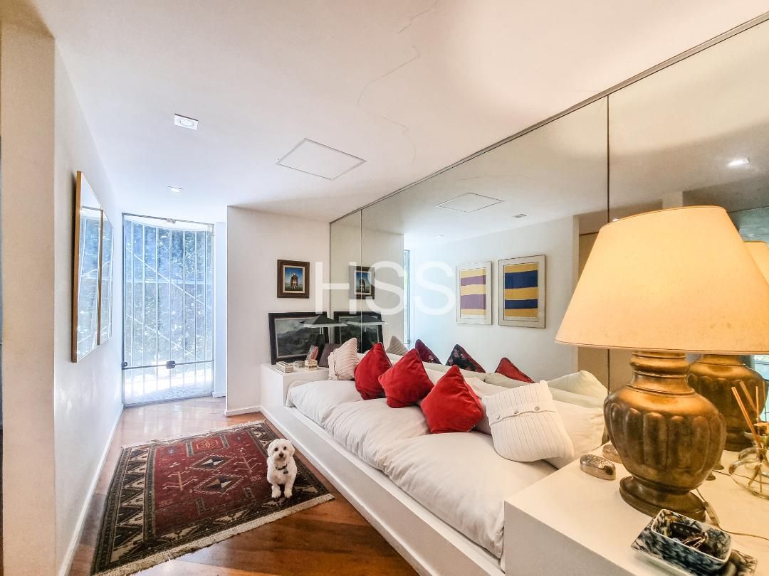 Casa com 5 suítes à venda em Alto de Pinheiros, São Paulo, por R$ 9.000.000 Imagem 4