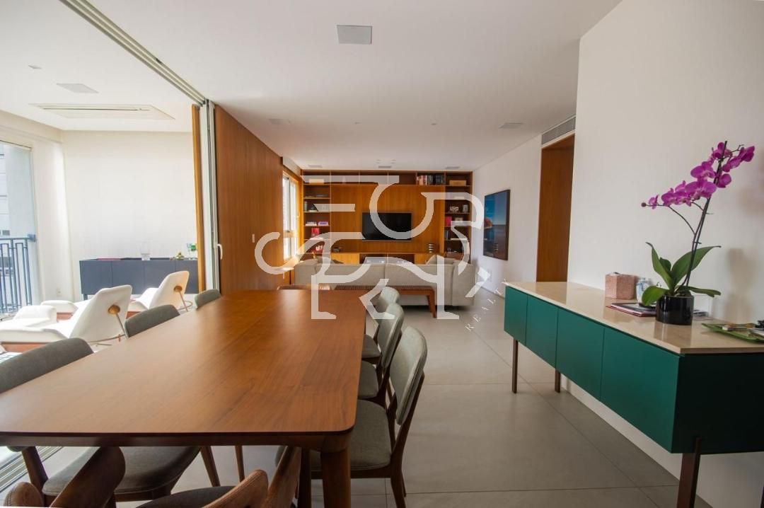 Apartamento com 3 suítes à venda em Vila Olímpia, São Paulo, por R$ 8.500.000 Imagem 4