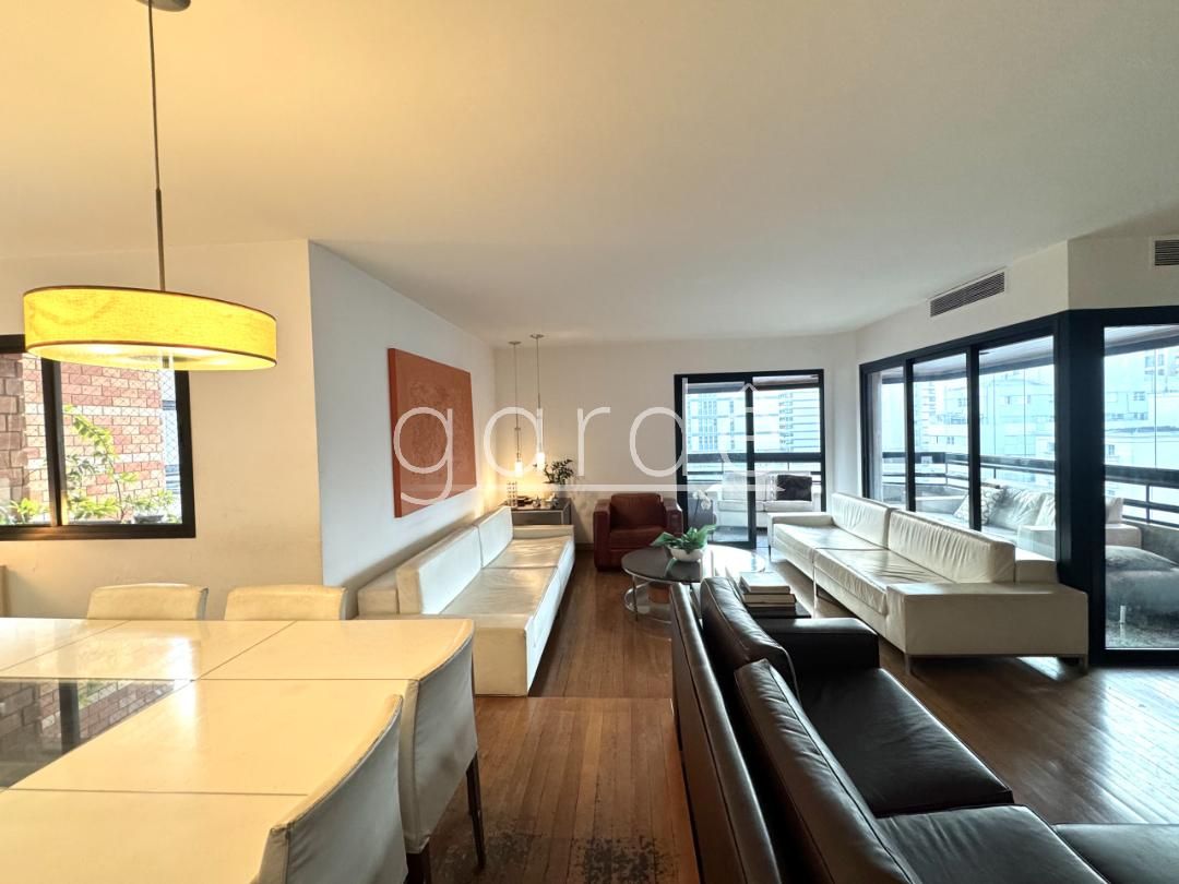 Apartamento com 2 suítes à venda em Moema, São Paulo, por R$ 3.200.000 Imagem 4