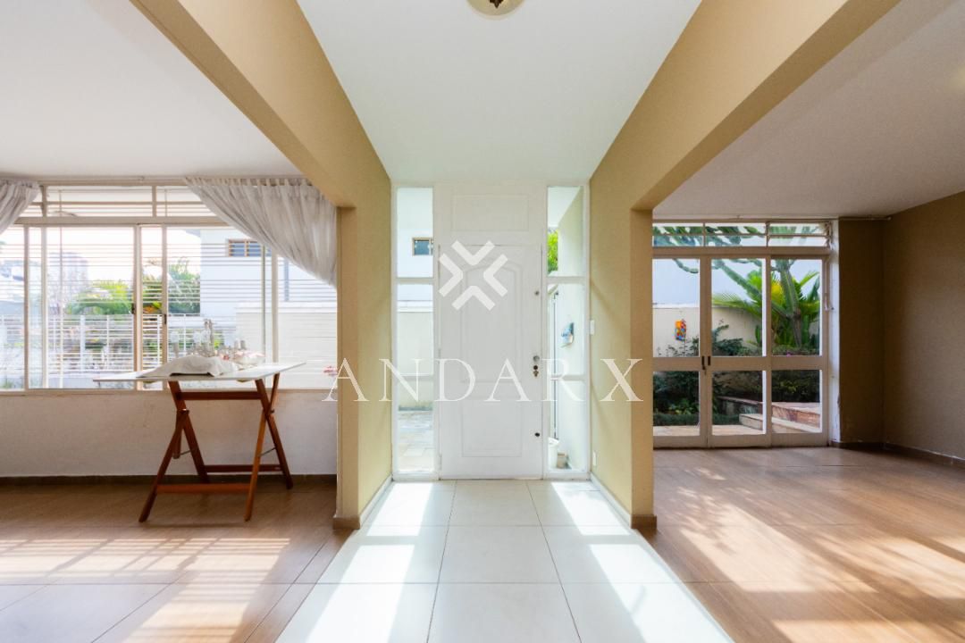 Casa com 1 suítes à venda em Pacaembu, São Paulo, por R$ 2.800.000 Imagem 5