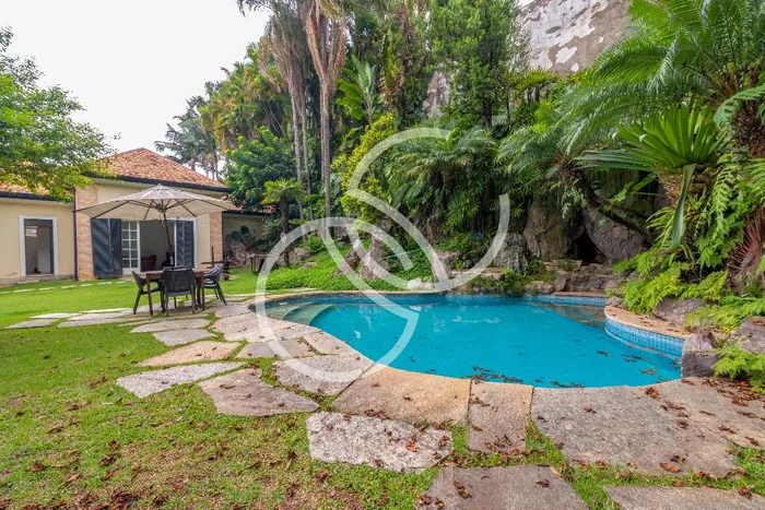 Casa com 5 suítes à venda em Cidade Jardim, São Paulo, por R$ 12.950.000