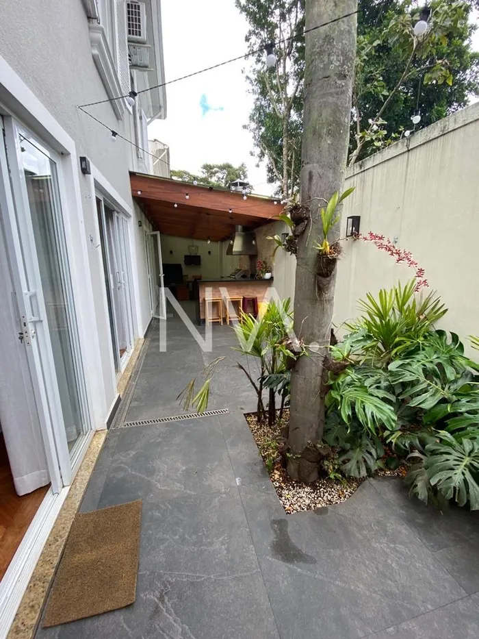 Casa com 4 suítes à venda em Alto da Boa Vista, São Paulo, por R$ 3.900.000 Imagem 3