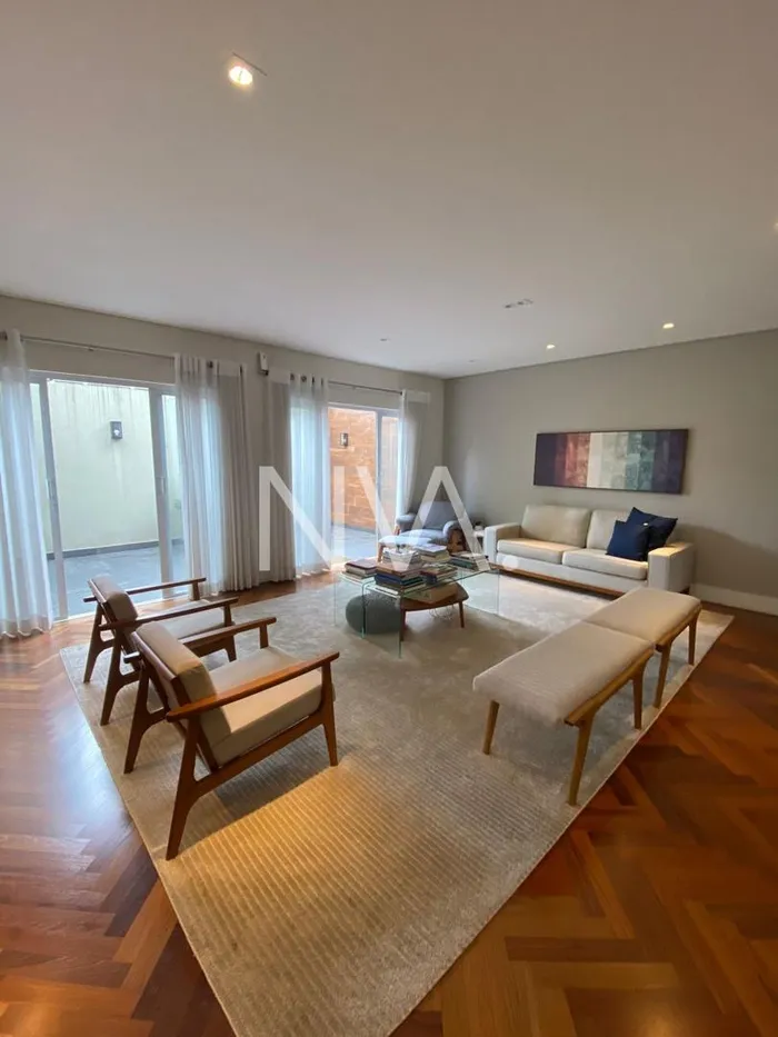 Casa com 4 suítes à venda em Alto da Boa Vista, São Paulo, por R$ 3.900.000