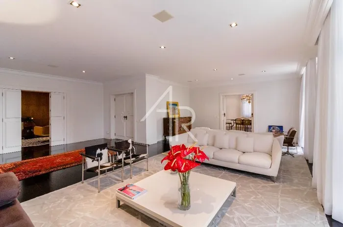 Cobertura com 4 suítes à venda em Jardim América, São Paulo, por R$ 30.000.000 Imagem 3