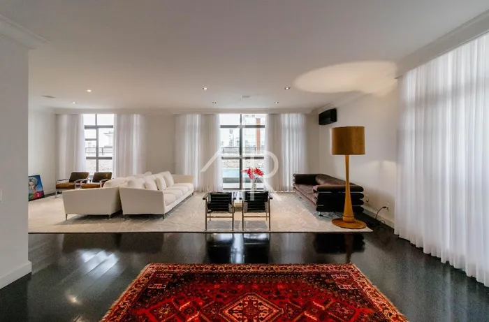 Cobertura com 4 suítes à venda em Jardim América, São Paulo, por R$ 30.000.000