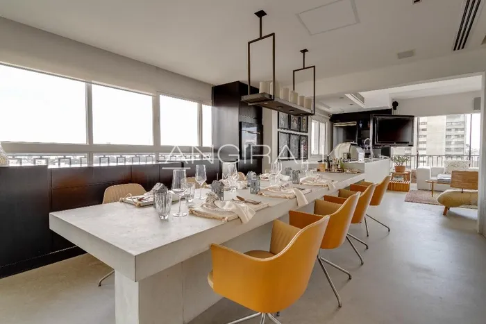 Cobertura com 4 suítes à venda em Vila Nova Conceição, São Paulo, por R$ 20.600.000