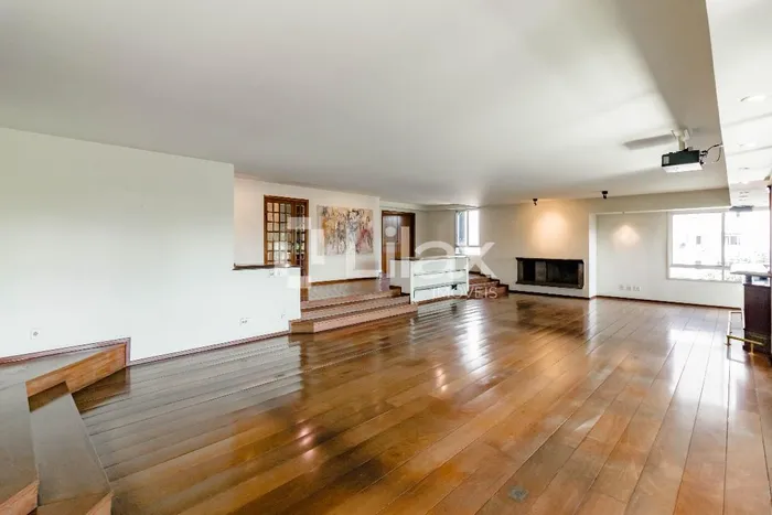 Apartamento com 2 suítes à venda em Itaim Bibi, São Paulo, por R$ 9.600.000 Imagem 2