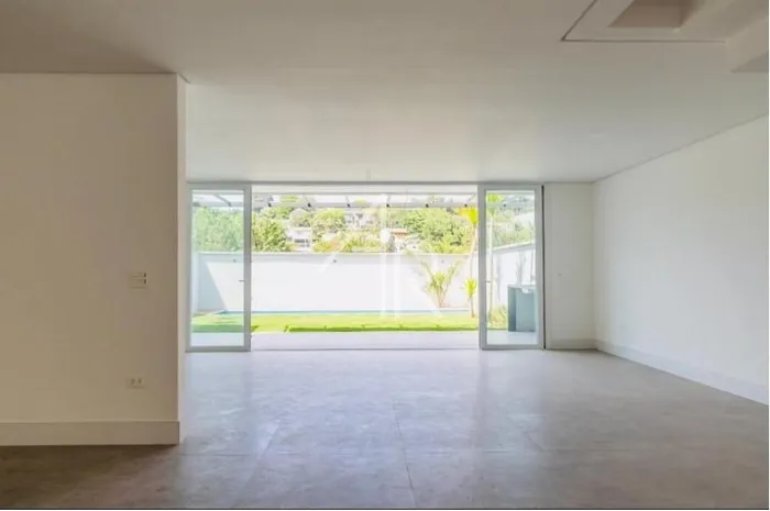 Casa de condomínio com 4 suítes à venda em Jardim Cordeiro, São Paulo, por R$ 3.900.000 Imagem 2