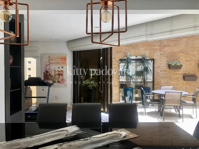 Cobertura com 3 suítes à venda em Higienópolis, São Paulo, por R$ 3.900.000