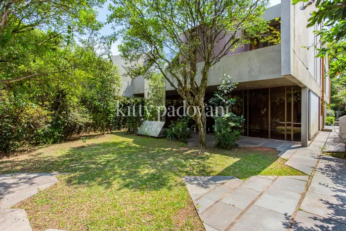 Casa com 2 suítes à venda em Alto de Pinheiros, São Paulo, por R$ 5.700.000 Imagem 3