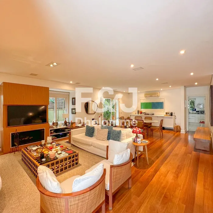 Casa com 2 suítes à venda em Jardim Paulistano, São Paulo, por R$ 9.000.000