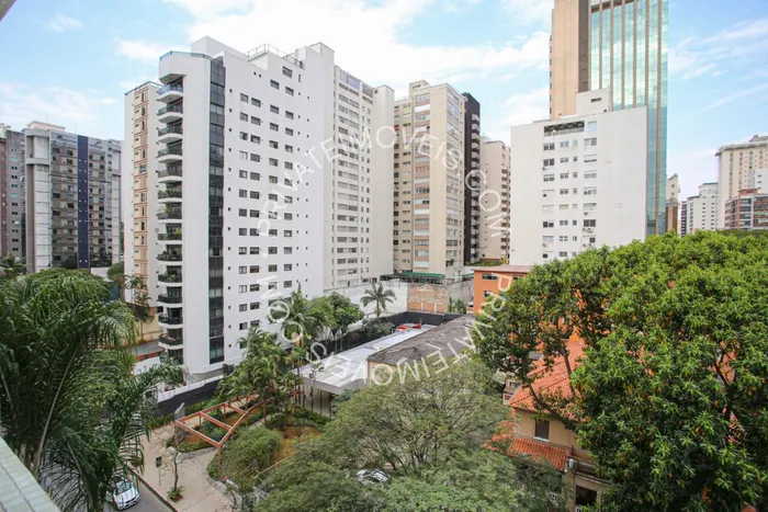 Apartamento com 1 suítes à venda em Cerqueira César, São Paulo, por R$ 2.300.000 Imagem 2