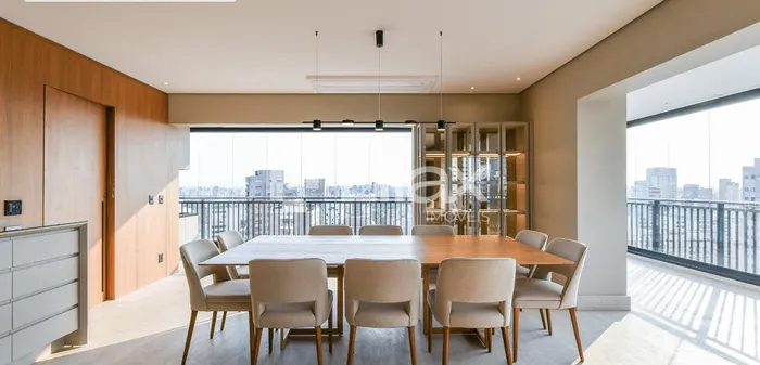 Apartamento com 3 suítes à venda em Jardim América, São Paulo, por R$ 10.900.000 Imagem 3