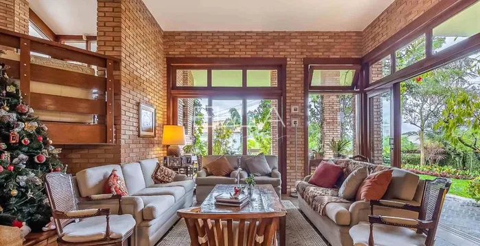 Casa com 2 suítes à venda em Jardim Panorama, São Paulo, por R$ 3.430.000