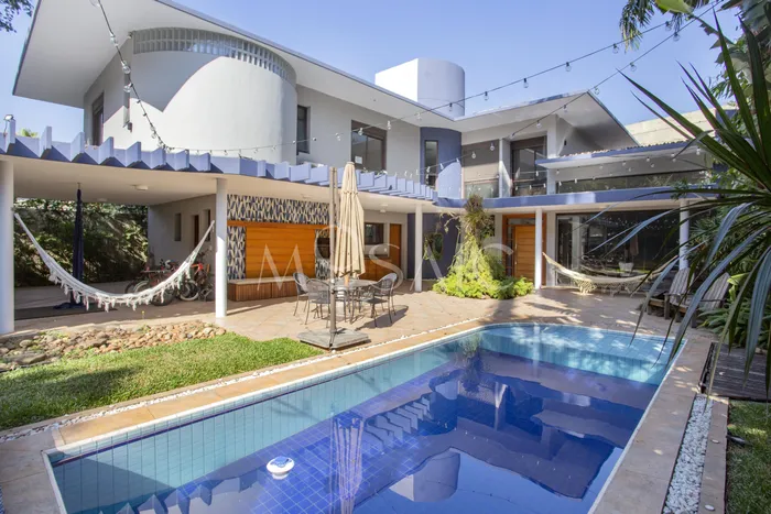 Casa com 4 suítes à venda em Alto de Pinheiros, São Paulo, por R$ 5.900.000 Imagem 3