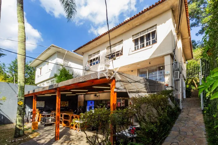 Casa com 1 suítes à venda em Pacaembu, São Paulo, por R$ 2.550.000