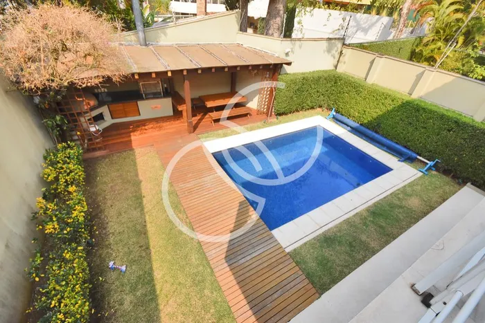 Casa com 2 suítes à venda em Morumbi, São Paulo, por R$ 3.850.000