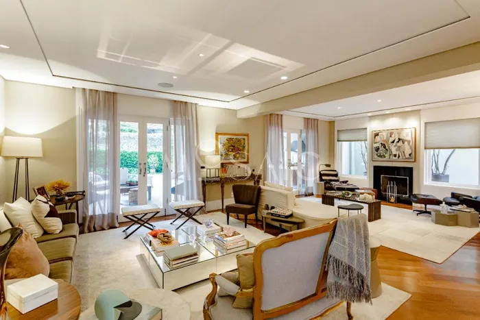 Casa de condomínio com 4 suítes à venda em Cidade Jardim, São Paulo, por R$ 11.000.000