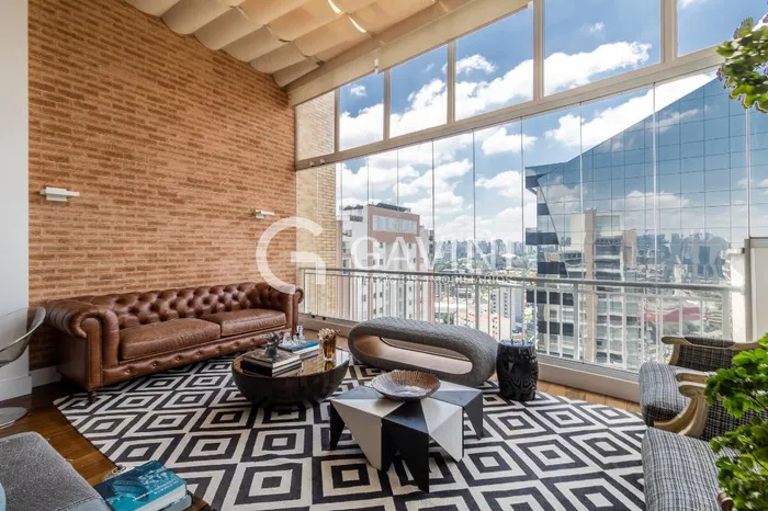 Cobertura com 3 suítes à venda em Vila Olímpia, São Paulo, por R$ 9.980.000