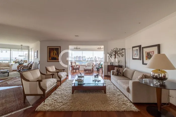 Apartamento com 3 suítes à venda em Panamby, São Paulo, por R$ 2.700.000