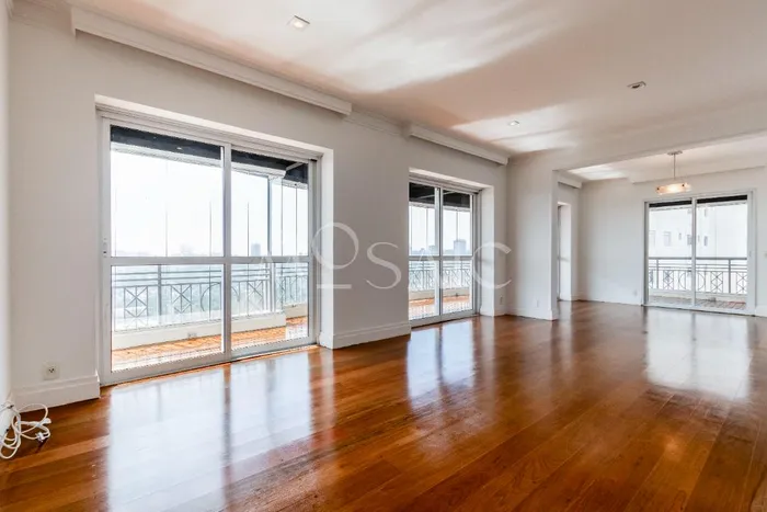 Cobertura com 3 suítes à venda em Alto da Boa Vista, São Paulo, por R$ 6.500.000