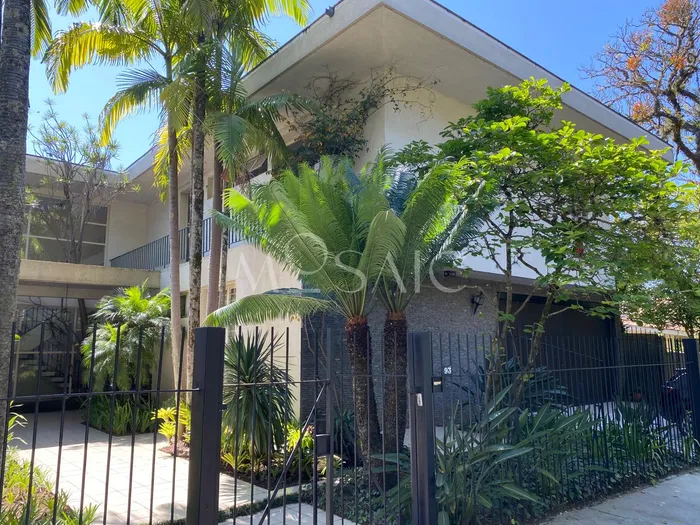 Casa de condomínio com 3 suítes à venda em Cidade Jardim, São Paulo, por R$ 9.000.000