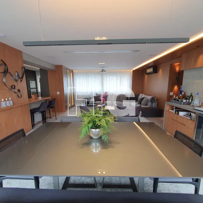 Apartamento com 3 suítes à venda em Moema, São Paulo, por R$ 4.200.000 Imagem 3