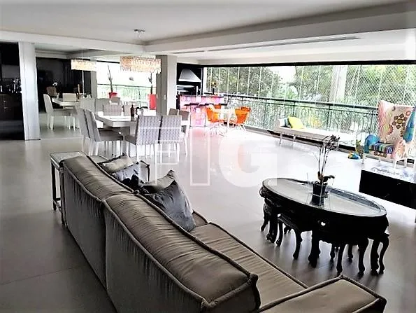 Apartamento com 3 suítes à venda em Panamby, São Paulo, por R$ 3.200.000