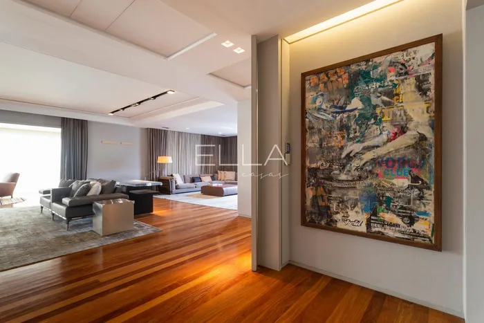 Apartamento com 3 suítes à venda em Itaim Bibi, São Paulo, por R$ 21.690.000