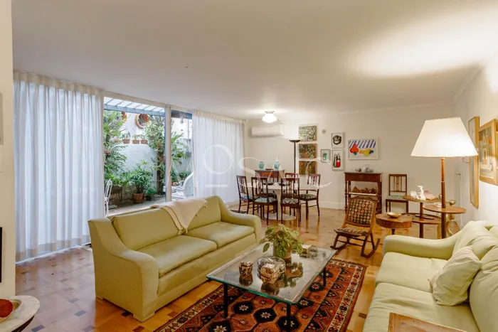 Casa com 2 suítes à venda em Alto de Pinheiros, São Paulo, por R$ 5.800.000 Imagem 2