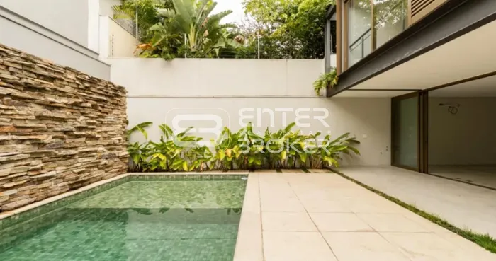 Casa com 4 suítes à venda em Jardim Paulista, São Paulo, por R$ 9.700.000