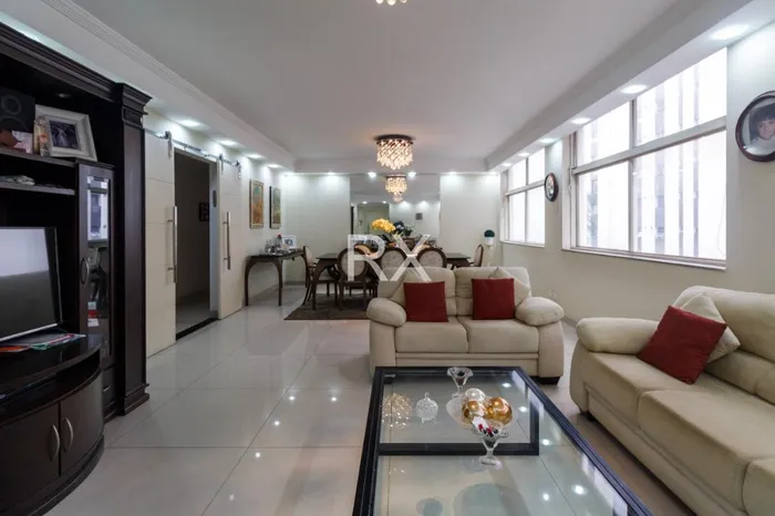 Apartamento com 1 suítes à venda em Santa Cecília, São Paulo, por R$ 1.800.000 Imagem 2