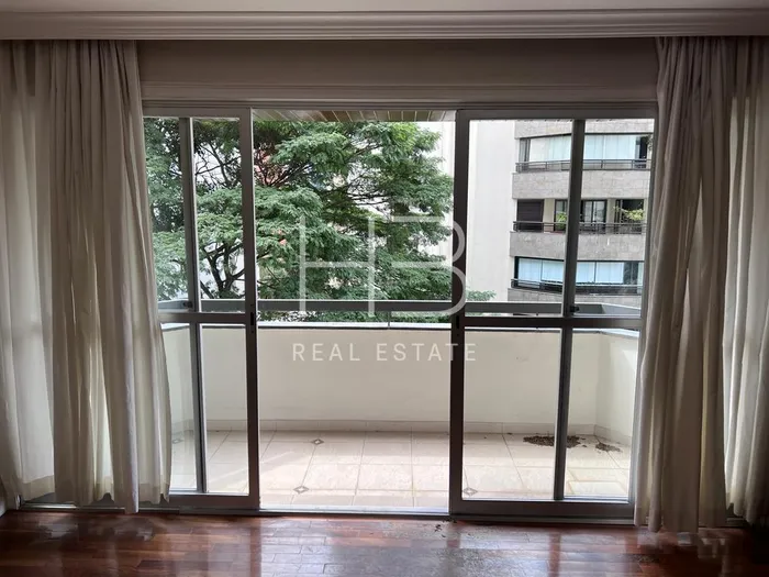 Apartamento com 3 suítes à venda em Itaim Bibi, São Paulo, por R$ 3.850.000 Imagem 3