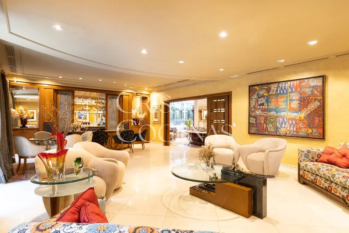 Casa de condomínio com 5 suítes à venda em Jardim Luzitânia, São Paulo, por R$ 41.000.000