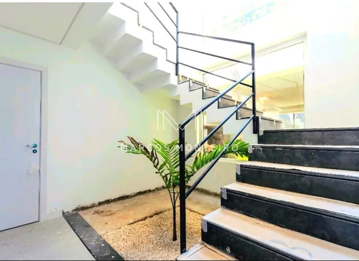 Casa de condomínio com 4 suítes à venda em Campo Belo, São Paulo, por R$ 4.500.000