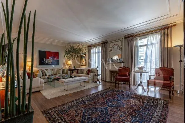 Apartamento com 3 suítes à venda em Bela Vista, São Paulo, por R$ 4.250.000